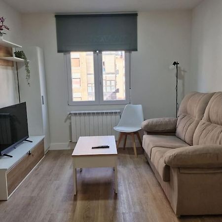 Apartamento Aires De Tineo Oviedo Esterno foto
